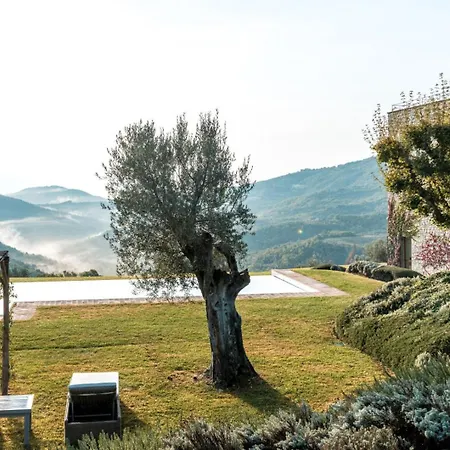 Rustic Torre With Panorama View In Umbria *