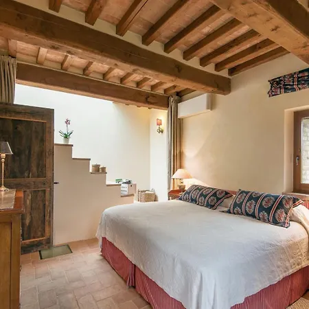 Rustic Torre With Panorama View In Umbria