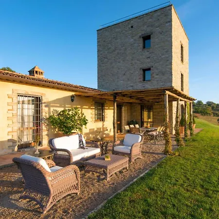 Villa Rustic Torre With Panorama View In Umbria Pierantonio